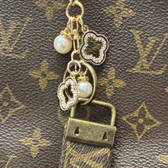 Authentic Louis Vuitton Monogram Keychain, Bag Charm, 7.25 inches long. - Picture 2 of 5